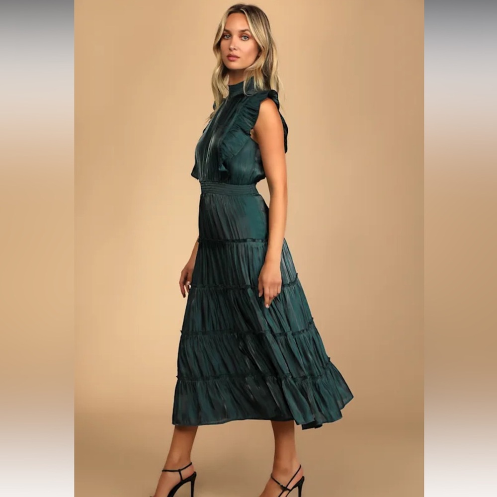 Lulus Take a Glance Emerald Tiered Mock Neck Midi Dress Size XXS